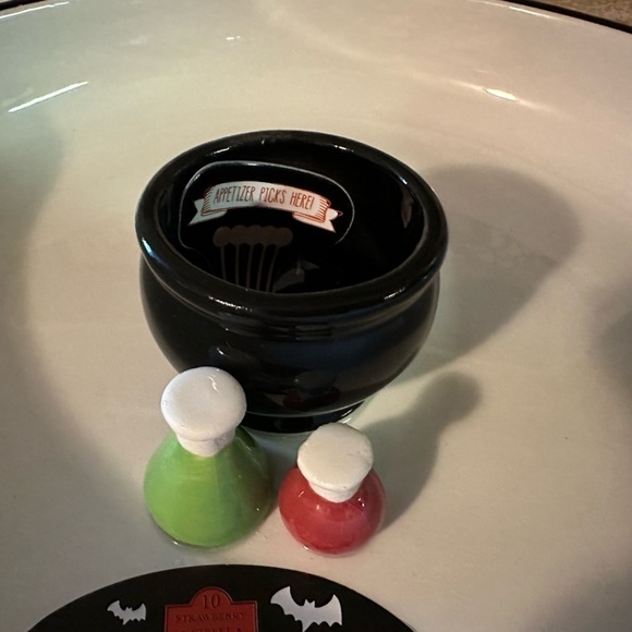 Witchy cauldron party bowl appetizer serving dish NWT! - Picture 3 of 9
